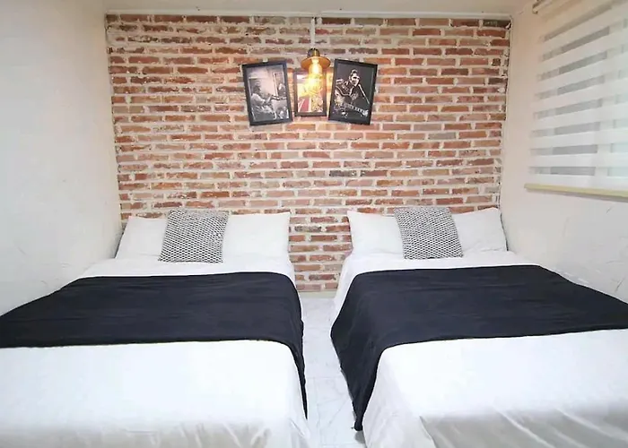 J House Gasthuis *